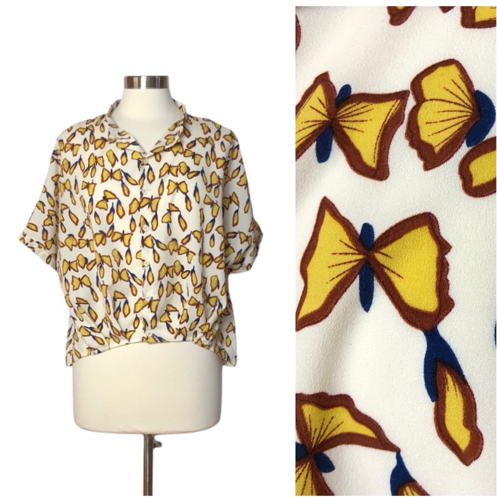 Symphony Retro Look Butterfly Button Down Top